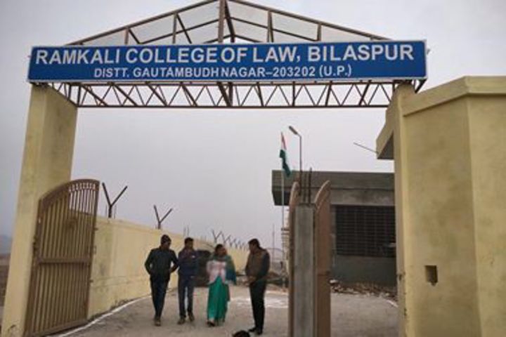 https://cache.careers360.mobi/media/colleges/social-media/media-gallery/22218/2018/12/3/Campus View of Ram Kali College of Law Greater Noida_Campus-view.jpg